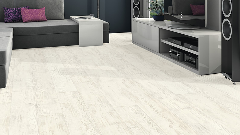 Ламинат Haro Tritty 100 Gran Via 4V Каштан Бьянко 530303 фото в интерьере